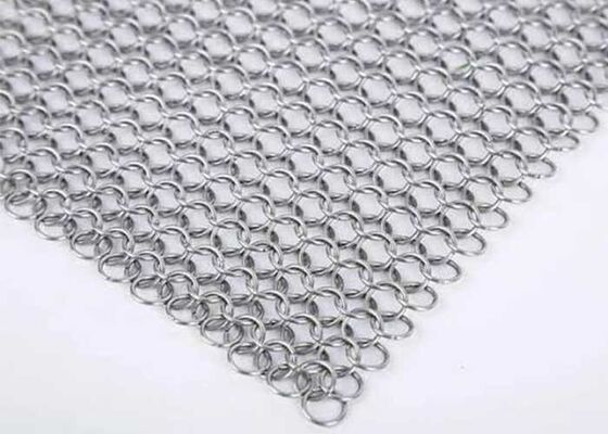 Tenda in maglia di acciaio inossidabile saldata, diametro filo 2,5 mm, rete decorativa per facciate architettoniche per rivestimenti esterni