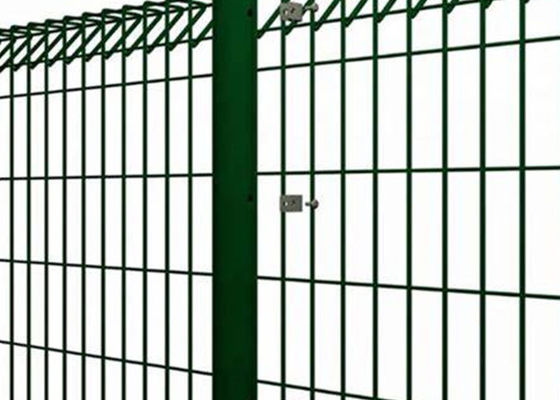 il recinto Metal Wire Fence della cima di rotolo del triangolo di 900mm-2400mm ha galvanizzato rivestito