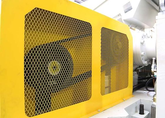 Il metallo in espansione lavora la guardia a macchina – barriera di sicurezza fra i lavoratori e le macchine