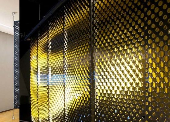 Effetto ornamentale attraente ed artistico del metallo del muro divisorio perforato – per progettazione del muro divisorio dello spazio