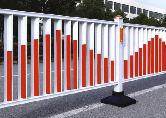 Recinzione stradale rivestita in PVC altezza 0,6-2m visibilità elevata anti-UV