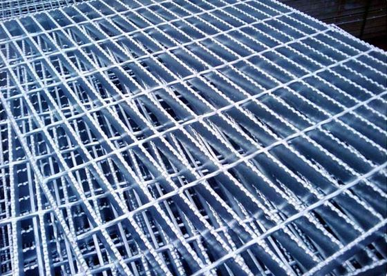 Alta portata saldata seghettata e alta sicurezza della grata d'acciaio per le costruzioni industriali, civili e commerciali