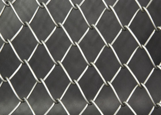 Diamante 1,2 mm Wire Mesh Chain Link Recinzione Pvc rivestito in mangimi e strade
