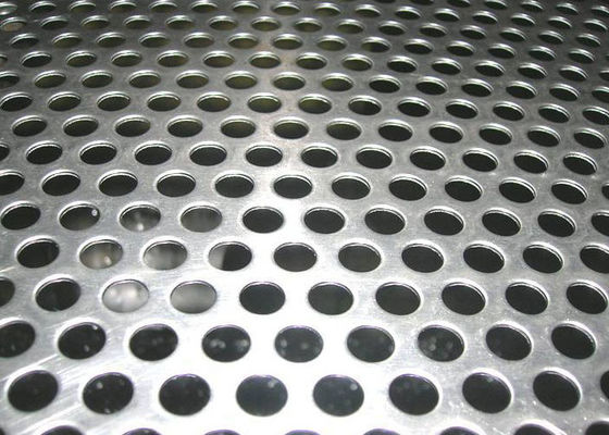 0.8mm buco galvanizzato buco rotondo lamiera di metallo perforata per facciate di costruzione