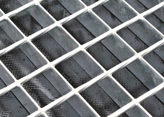 Griglie di barrette di acciaio saldate con superficie liscia o seghettata