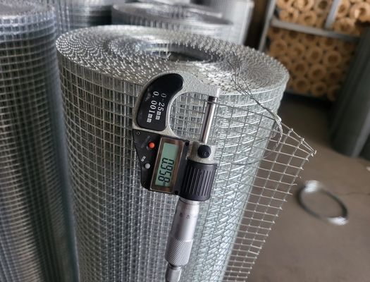 2.5-25cm Dimensione della maglia Skilled Welding Woven Welded Wire Mesh Diametro del filo 1mm-10mm