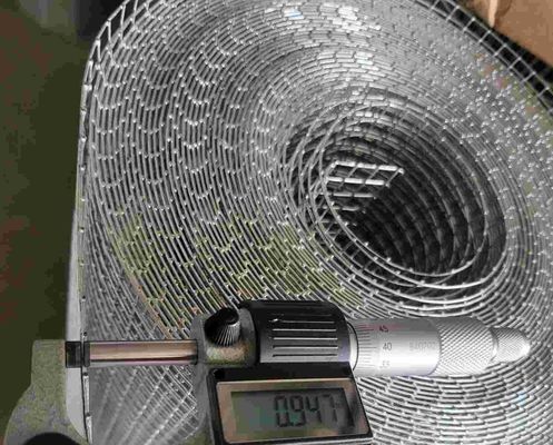 2.5-25cm buco galvanizzato pannelli di rete di filo saldato 1 12 pollici per 1 pollice