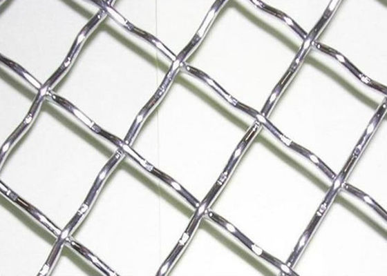 Diamante 1,2 mm Wire Mesh Chain Link Recinzione Pvc rivestito in mangimi e strade