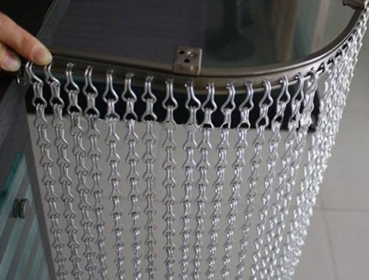 Anodizzato in argento 6063 Leggio di alluminio Catena di gancio Cortina di metallo con 1.6x12x24mm Taglia gancio per la decorazione delle porte